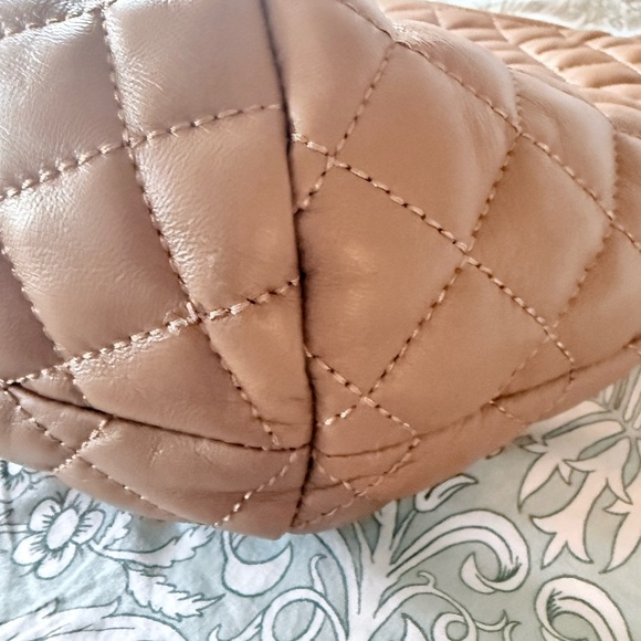 MZ Wallace Caramel leather metro shoulder bag - SPECIAL RELEASE! - Picture 9 of 10